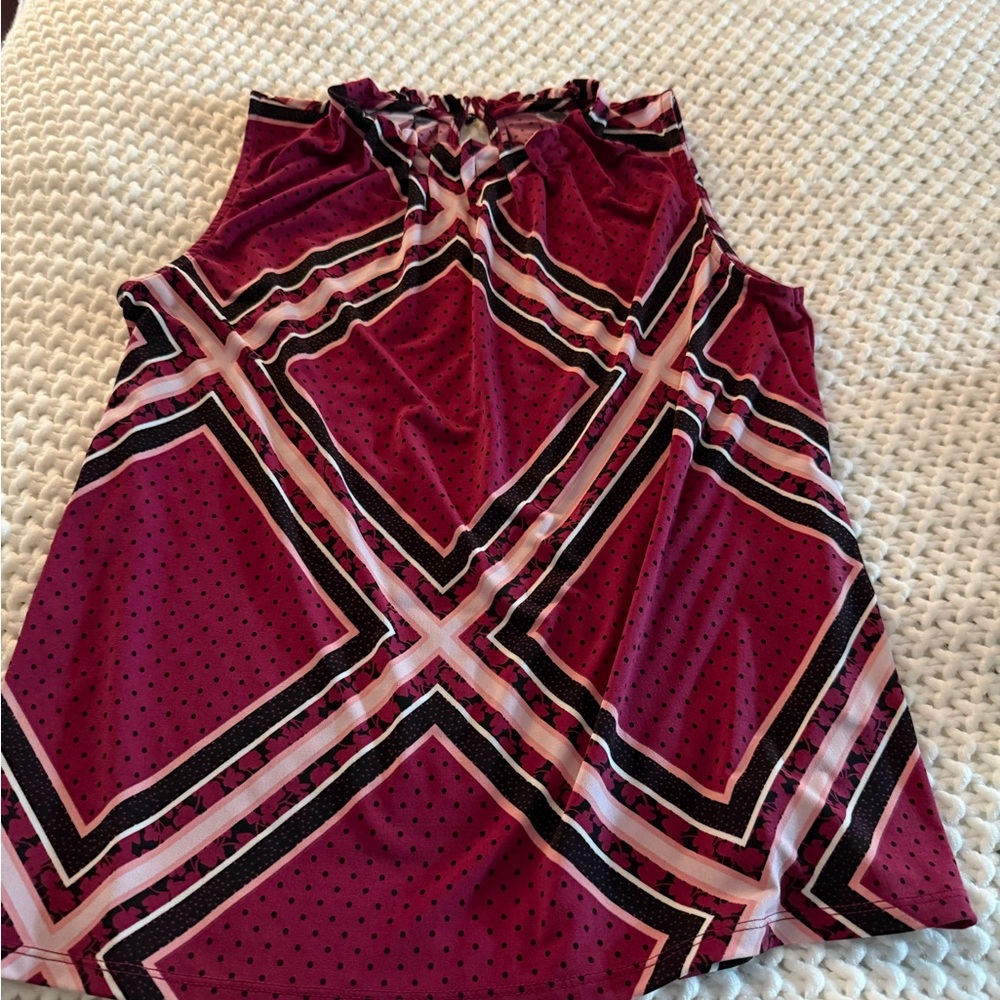 Croft & Barrow Geometric Burgundy and Black Tank Top